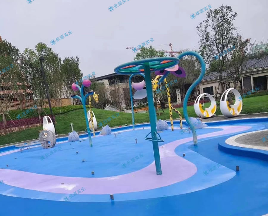 旋轉瀑布戲水小品