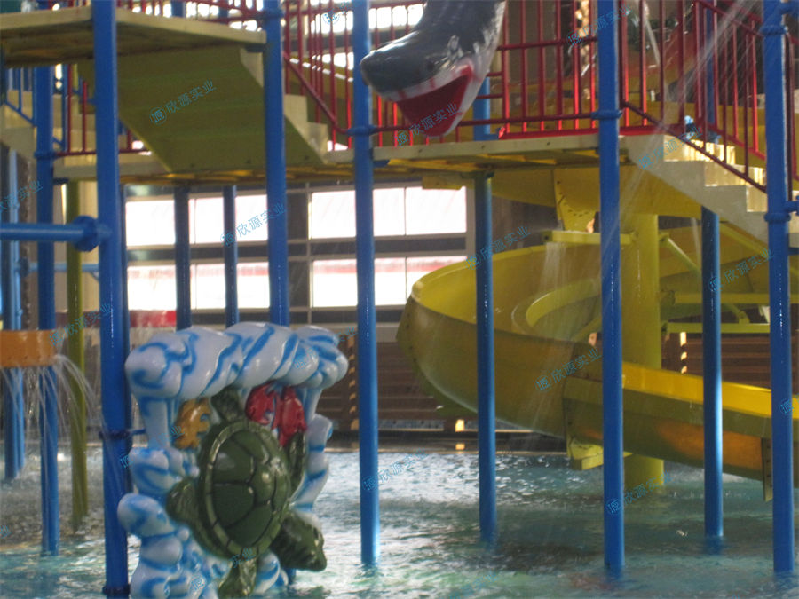 室內水上樂園中型水寨制作案例