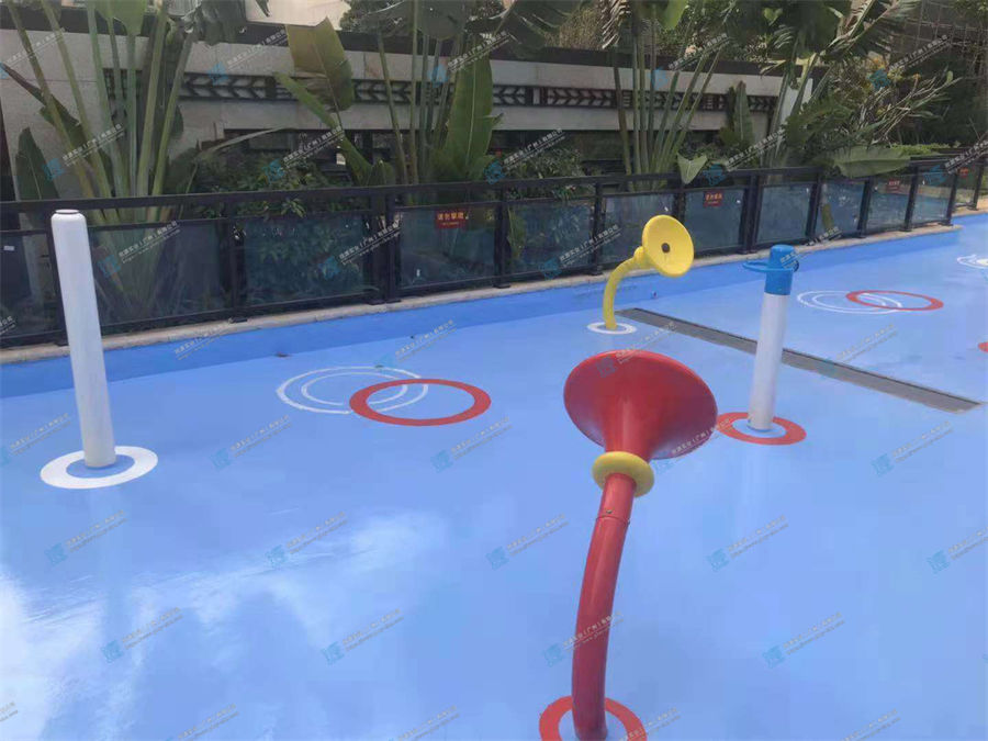 廣東湛江城市匯峰戶外水上樂園戲水設備定制案例