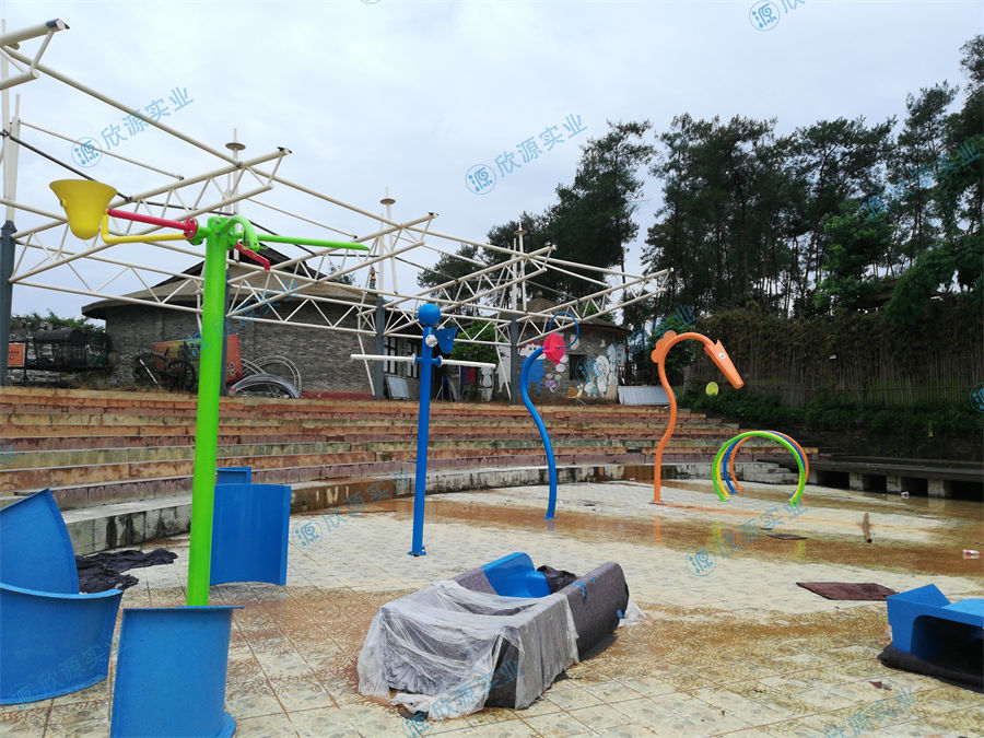 水叮當倒水桶|戲水小品