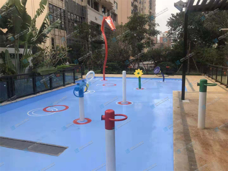 廣東湛江城市匯峰戶外水上樂園戲水設備定制案例