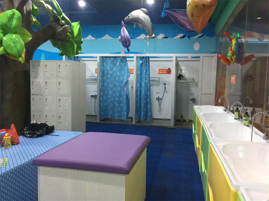 河源堅基購物中心丹尼熊7